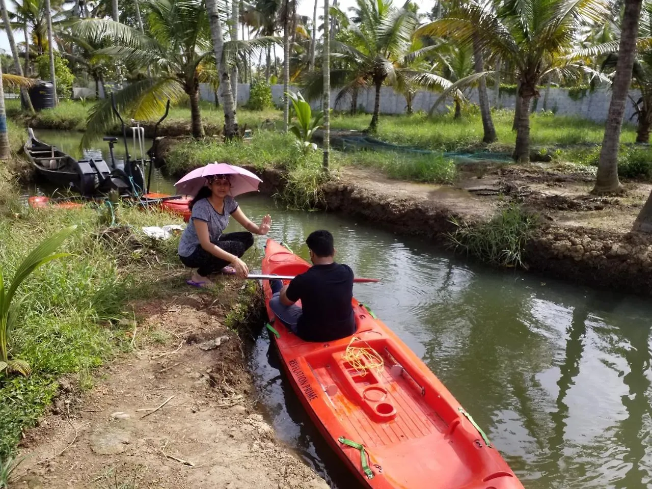 Pranavam Resorts Munroe Island 0*, Mundrothuruth